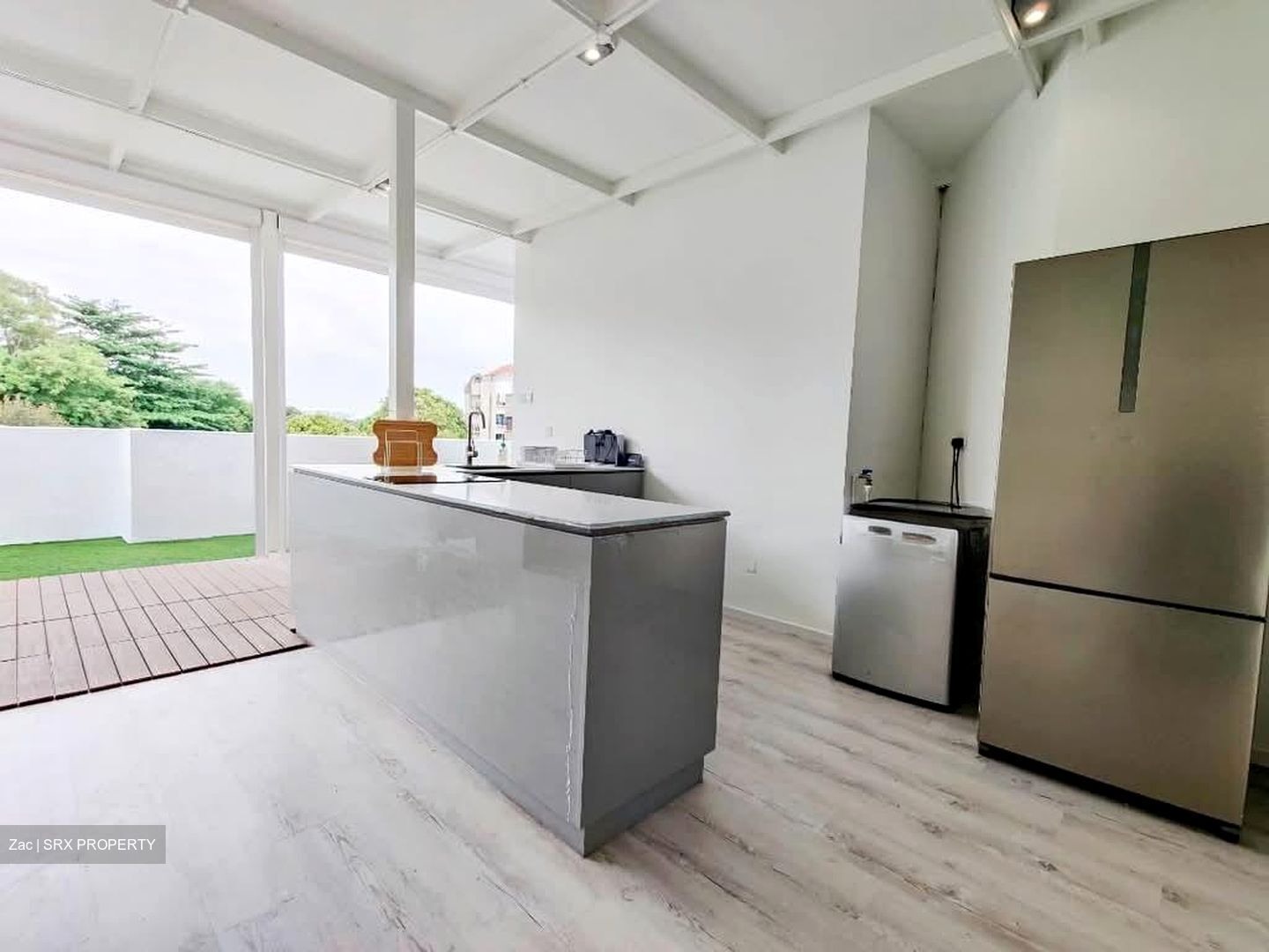 Casa Pasir Ris (D17), Condominium #574581091